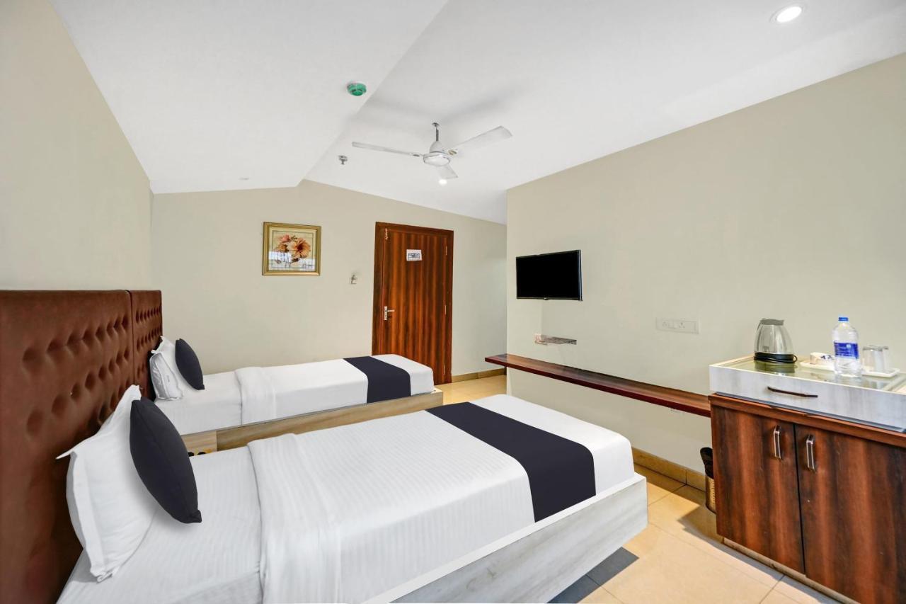 Townhouse Oak Pentagon Residency Hotel Bhuvanesvar Kültér fotó