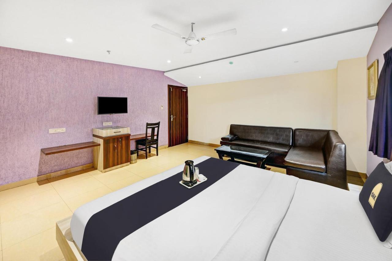 Townhouse Oak Pentagon Residency Hotel Bhuvanesvar Kültér fotó